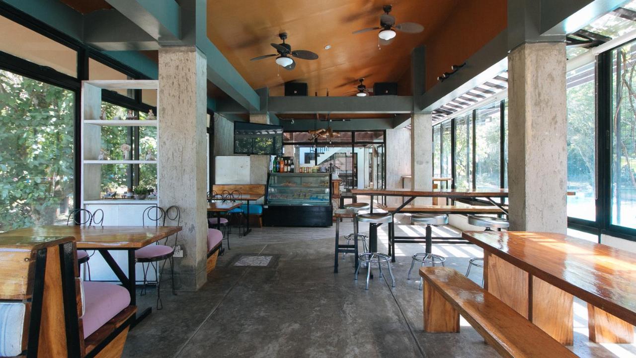 Reddoorz Premium @ Ouan'S The Farm Resort Lucena Ngoại thất bức ảnh