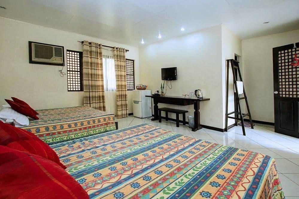 Reddoorz Premium @ Ouan'S The Farm Resort Lucena Ngoại thất bức ảnh