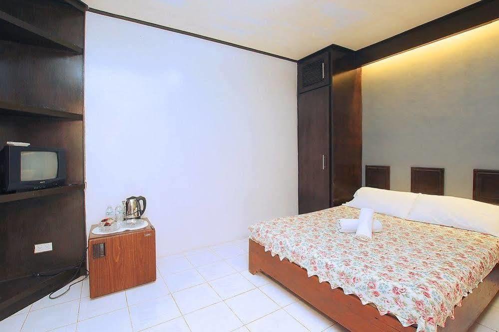Reddoorz Premium @ Ouan'S The Farm Resort Lucena Ngoại thất bức ảnh